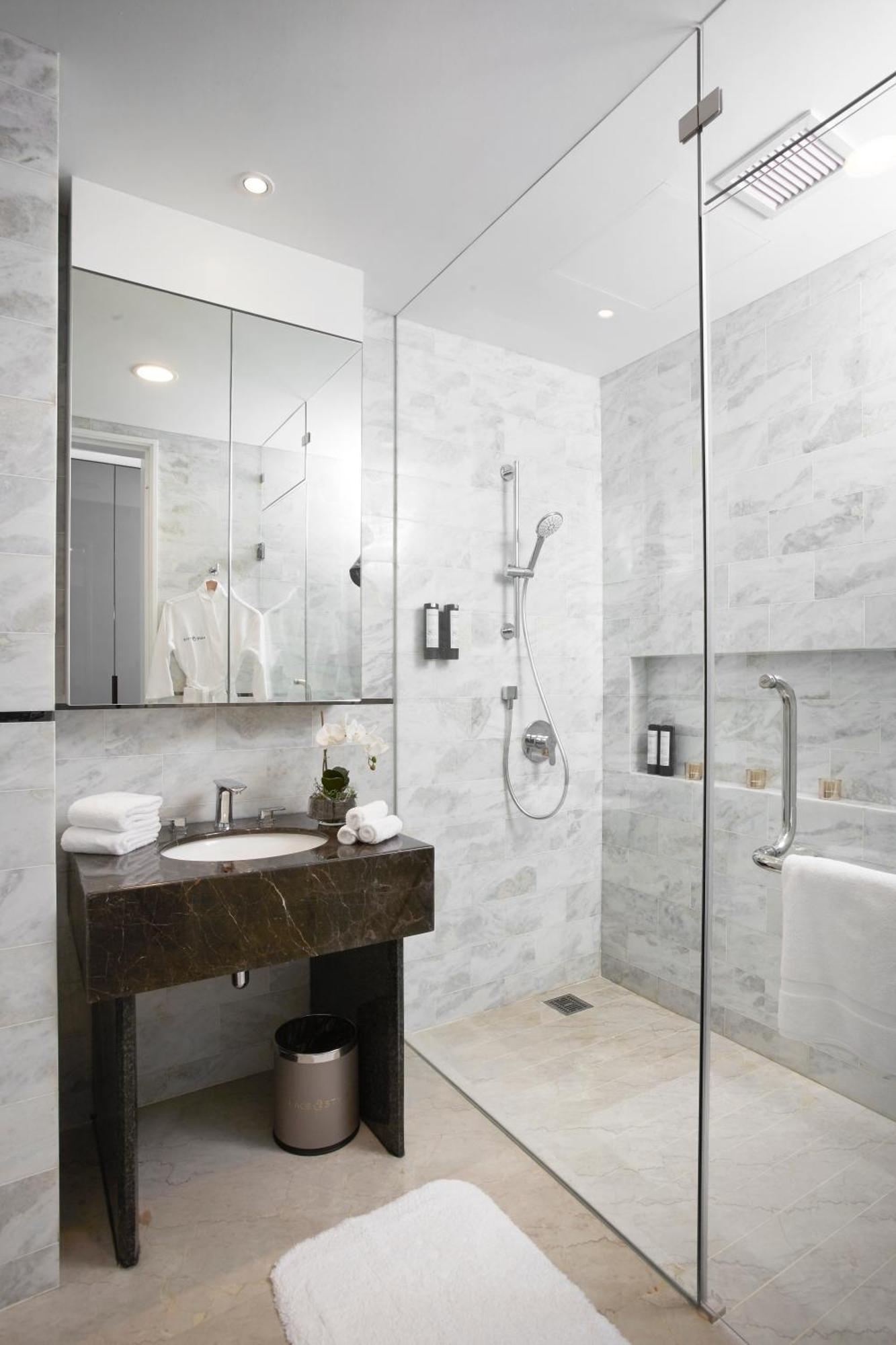 קואלה לומפור The Face Style Hotel מראה חיצוני תמונה Bathroom